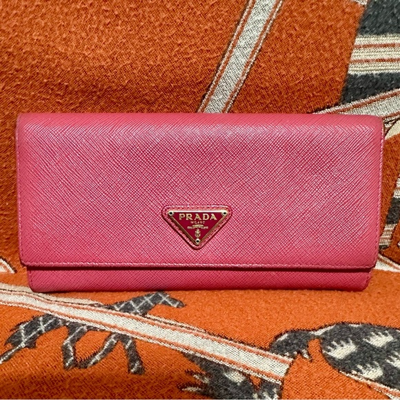 PRADA❤️🌟236 LEATHER LONG WALLET ⭐️ - Picture 1 of 10